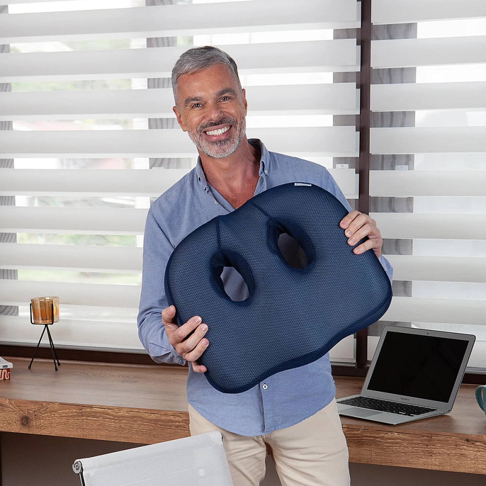 Almofada Para Conforto Dos Isquinos Capa Especial Para Maior Conforto Das Pernas 47 x 42 x 8 Cm Perfetto 202208